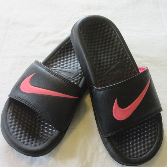 Nike Shoes | Nike Slipper | Poshmark
